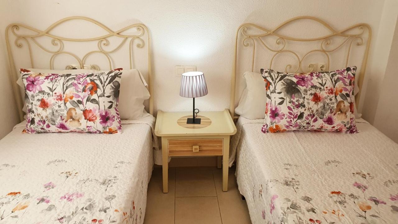 Apartamento DON XIMO GANDIA - Alquiler solo familias Playa de Gandía Exterior foto
